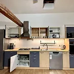 Navratilova Residence